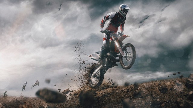 电竞职业选手训练环境优化及科技辅助系统应用，电竞比赛职业选手训练